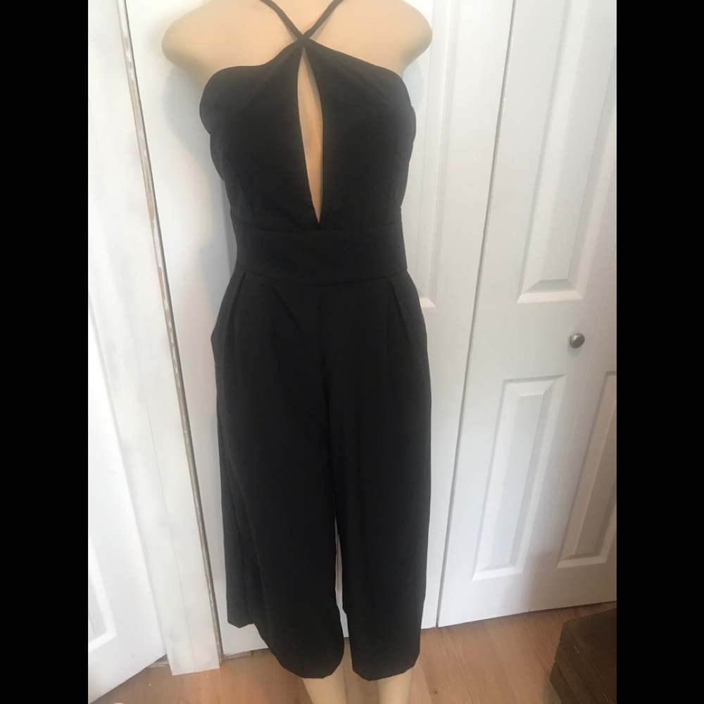 Deep v spaghetti strap stretchy jumpsuit